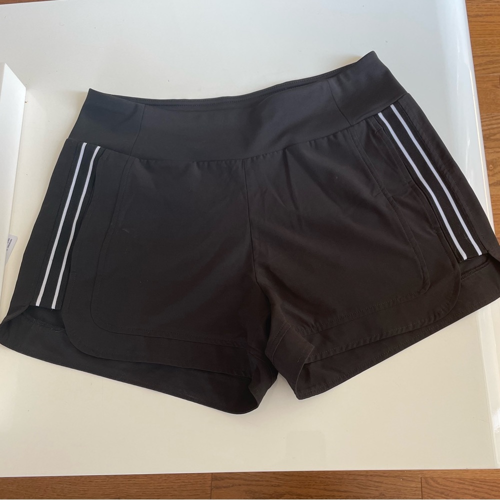 90 Degree shorts